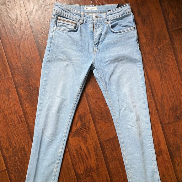 Zara Light Blue Jeans - Picture 1 of 2